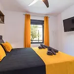 شقة Pjescana Uvala