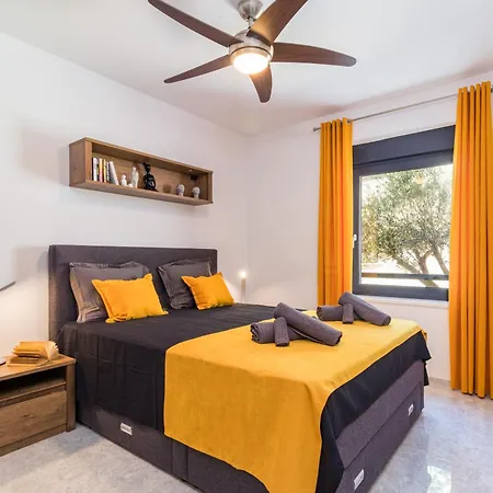 Pjescana Uvala Appartement *